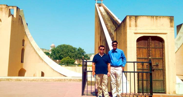Regal Rajasthan: A Journey Through the Vibrant Colors and Majestic Forts - Vijay India Tours 1
