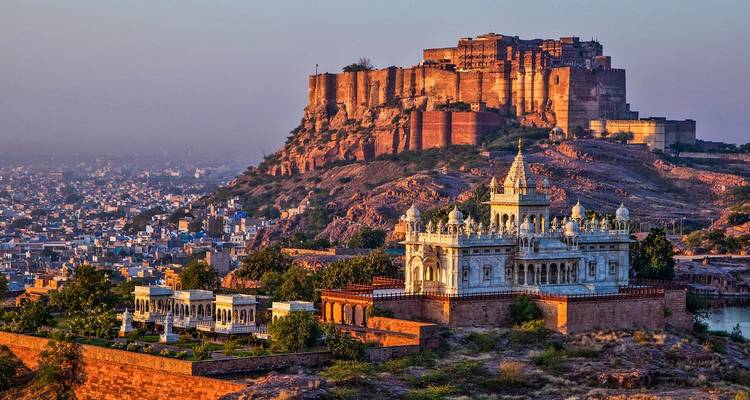 Regal Rajasthan: A Journey Through the Vibrant Colors and Majestic Forts - Vijay India Tours 9