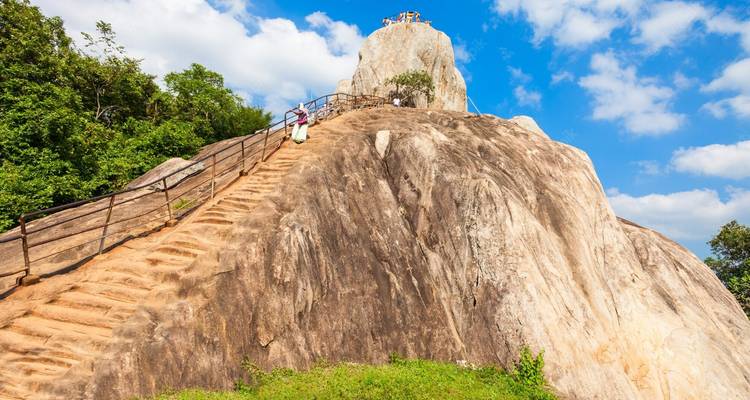 Descubre lo mejor de Sri Lanka: de la belleza costera a las maravillas culturales paquete de lujo - Apple Vacations Pvt Ltd 10