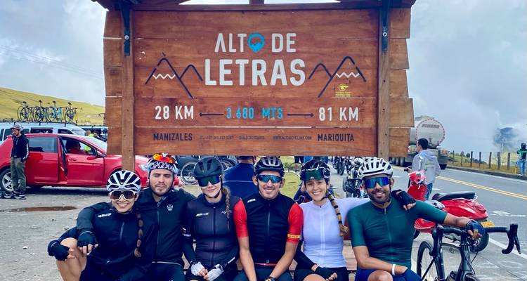 Alto de Letras desde Bogotá - Circuito en bicicleta por Colombia - Bonobo - Bonobo Adventures 2