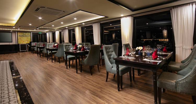 Nuevo crucero - crucero Hermes 5 estrellas en la bahía de Ha Long 2 días 1 noche - Old Quarter Travel 8