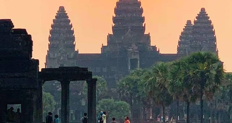 Descubre Camboya 16 días en Circuito Privado con Expertos Locales - About Cambodia Travel & Tours 3
