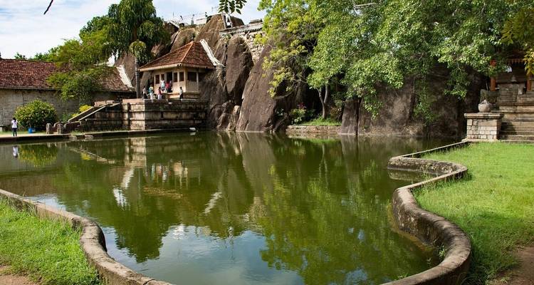 Cita con lo más destacado de Sri Lanka en 15 días - Apple Vacations Pvt Ltd 1