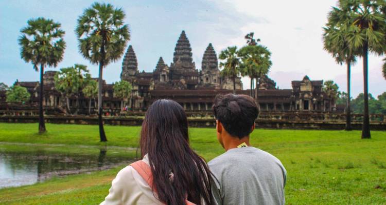 Angkor Temples & Tonle Sap Floating Village 3 Day Private Tour - About Cambodia Travel & Tours 7