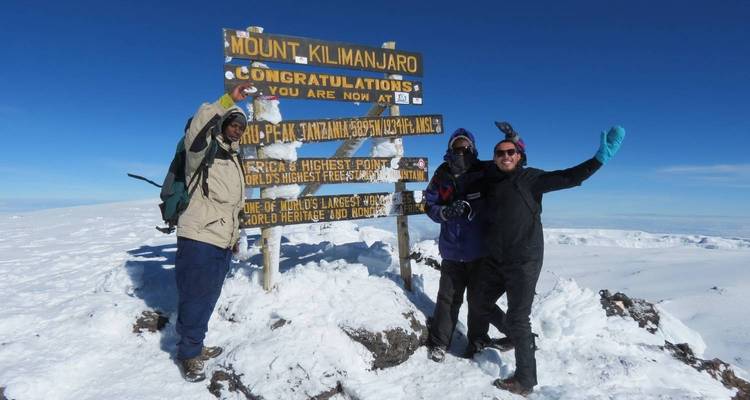Escalada al Kilimanjaro por la ruta Umbwe 6 días - Johnadventures 2