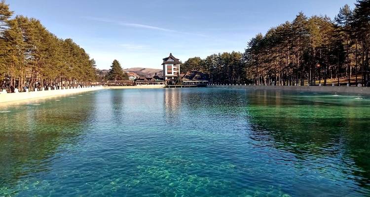 Viaje descubrimiento de Serbia durante todo el año, 17 días, desde Belgrado. Hermoso viaje por carretera a través del mayor país de la antigua Yugoslavia. Mucha historia fascinante, cultura, naturaleza, arquitectura y deliciosa cocina. - Monterrasol Travel 8