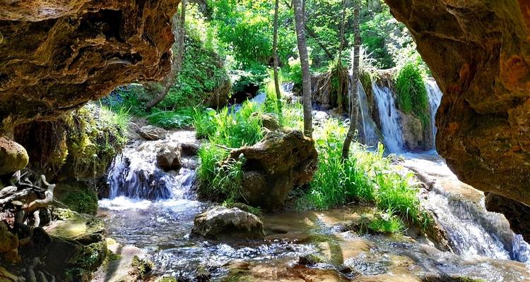 Viaje descubrimiento de Serbia durante todo el año, 17 días, desde Belgrado. Hermoso viaje por carretera a través del mayor país de la antigua Yugoslavia. Mucha historia fascinante, cultura, naturaleza, arquitectura y deliciosa cocina. - Monterrasol Travel 10