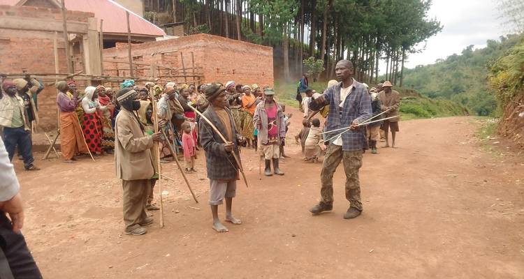 Excursiones de 4 Días para ver gorilas en Uganda, con salida y llegada a Ruanda. - Egypt Skyway Tours 10