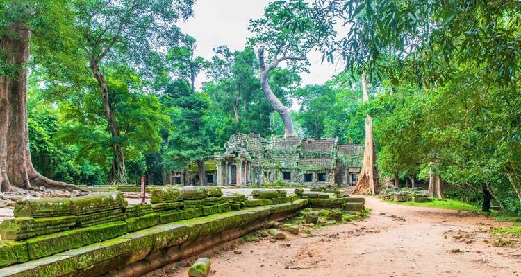 Visite privée de 2 jours des temples d'Angkor - Découvrez le meilleur du site classé au patrimoine mondial de l'UNESCO - About Cambodia Travel & Tours 4