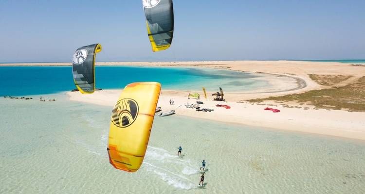 Explorer les Nubiens et les plages - Nilvison Egypt Tours  3