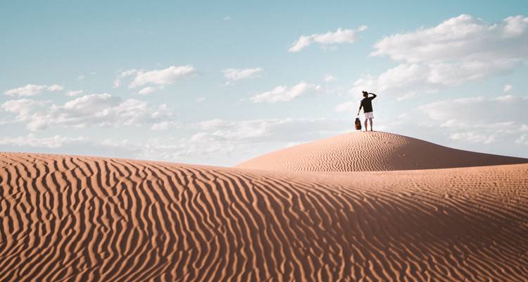 Voyage dans le désert de Marrakech - Randonnée dans les dunes de Chigaga à dos de chameau et surf sur sable - Private Desert Tours 1