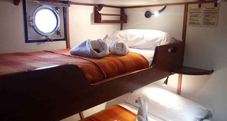 Samba Tourist Superior Sail Boat - 8 Days - GUIDEcuador Travel 3
