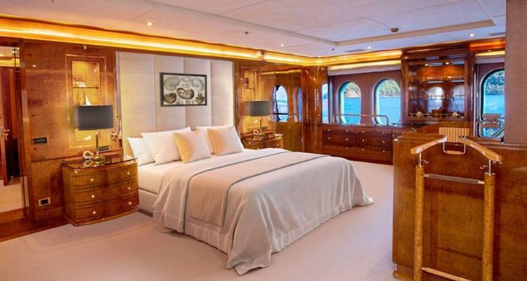 Aqua Mare Luxury Yacht 8 jours - GUIDEcuador Travel 8
