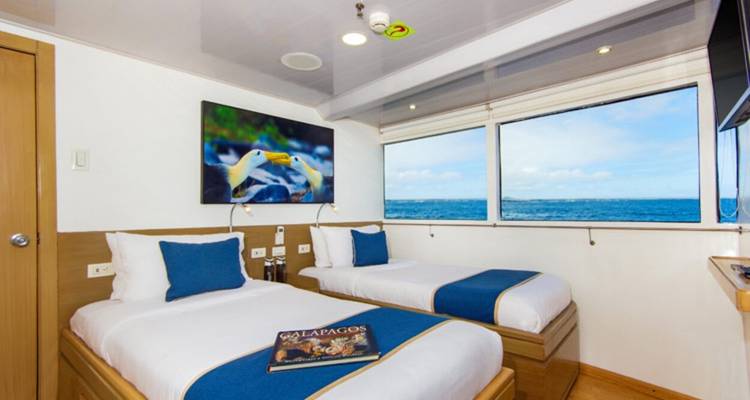 Calipso First Class Yacht 8 Days - GUIDEcuador Travel 7