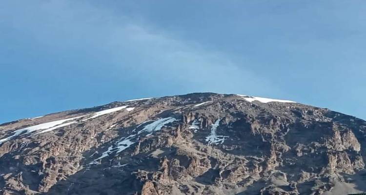8 days climbing via rongai route  + 2 Nights’ Hotel stay - kilimanjaro habitas 6