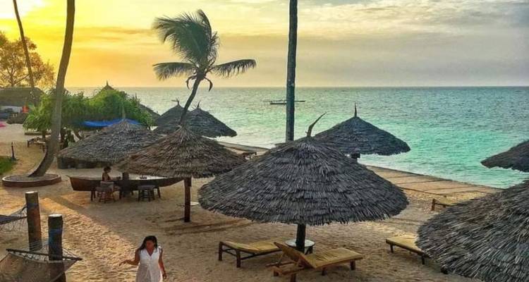 4 días - safari y vacaciones en la playa de Zanzíbar - kilimanjaro habitas 4