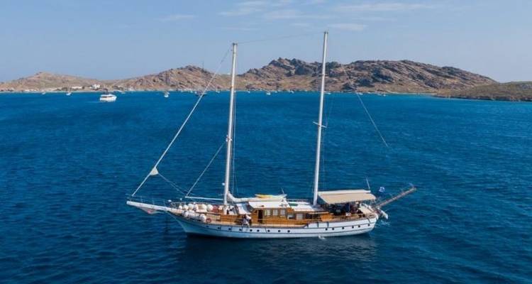 Set sail from Zakynthos - Encounters Travel 4