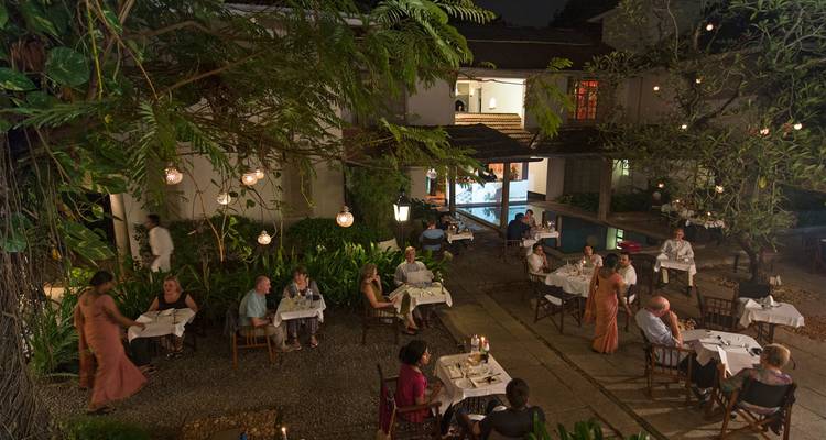 11 days Pearls of South India Tour with Luxury Houseboat Stay - Agra Travels Service & Tours 3