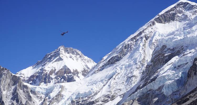Ebc Cholapass GokyoRi excursionismo con circuito a Katmandú - Nepalgram Adventure 1
