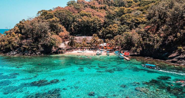 Customized Honduras Adventure, Daily Departure & Private Guide - Agate Travel 2