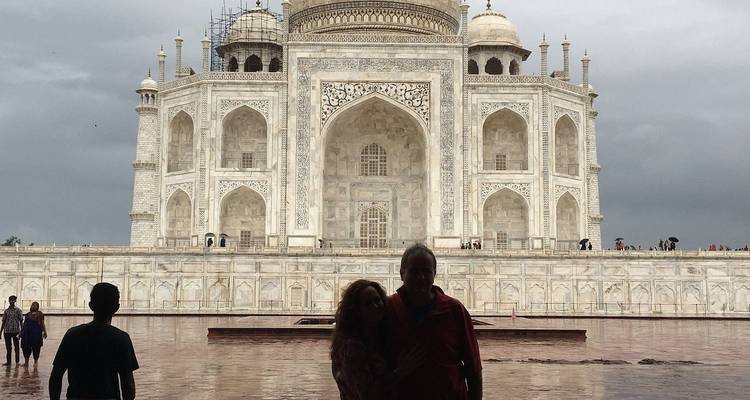 Depuis Jaipur : Visite du Taj Mahal et du Fort d'Agra en voiture privée - Sami World Travels 9