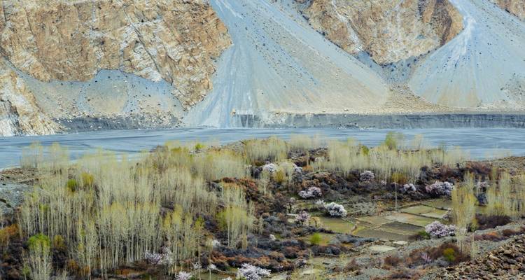 Excursión al valle de Hunza Nagar - Gypsy Traces and Tours 7