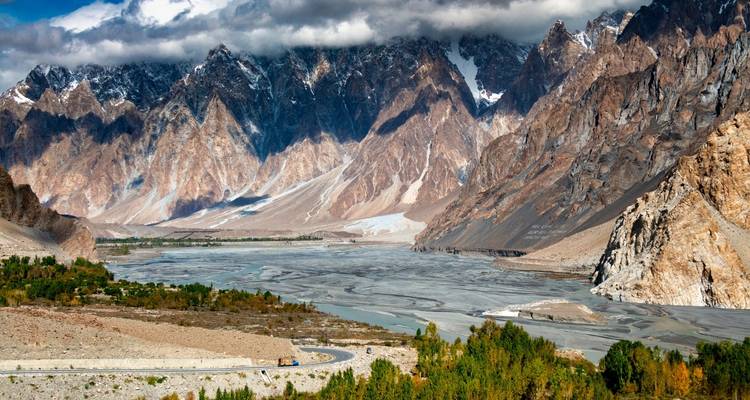 Excursión al valle de Hunza Nagar - Gypsy Traces and Tours 3