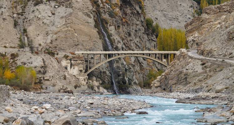 Excursión al valle de Hunza Nagar - Gypsy Traces and Tours 10