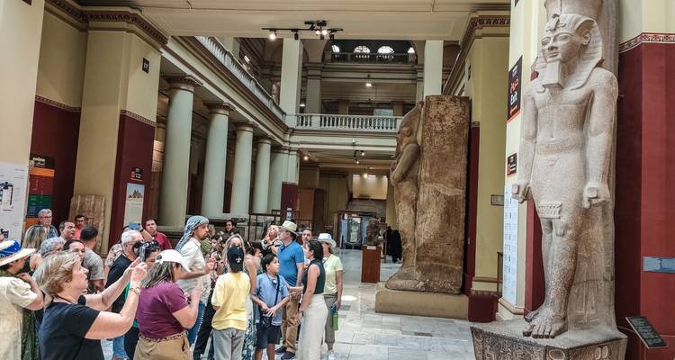 Découvrez l'Égypte en 4 jours : Le musée du Caire, les pyramides de Gizeh et les sites emblématiques -  Black Camel Tours e. U. 4