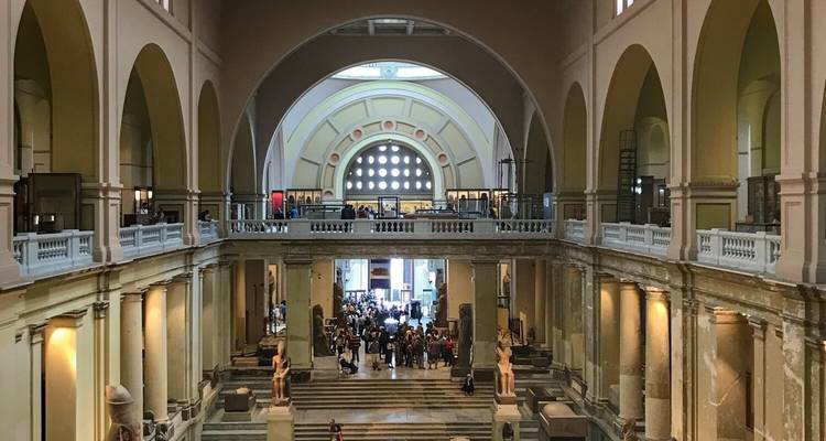 Découvrez l'Égypte en 4 jours : Le musée du Caire, les pyramides de Gizeh et les sites emblématiques -  Black Camel Tours e. U. 7