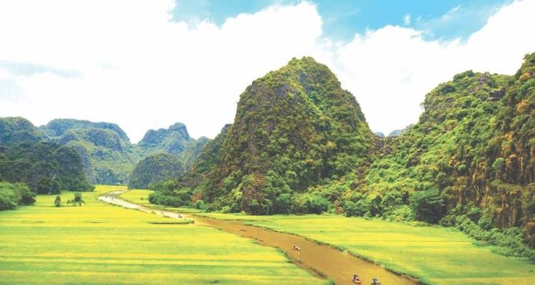4 - Day Hanoi - Ninh Binh - Ha Long Bay 5 Star Cruise - Ha Long Bay Lux Cruises Tours 4