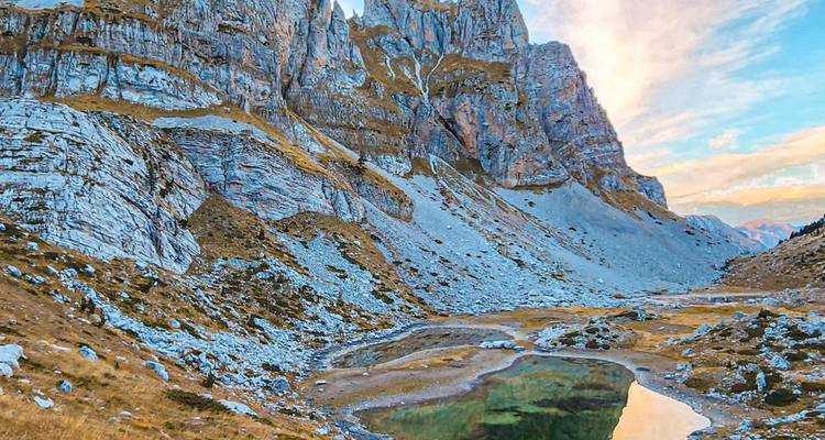 Excursión de 3 días a los Alpes Albaneses: Lago Komani, Valbona, Parque Nacional de Thethi - LIT Travel and Tours  3