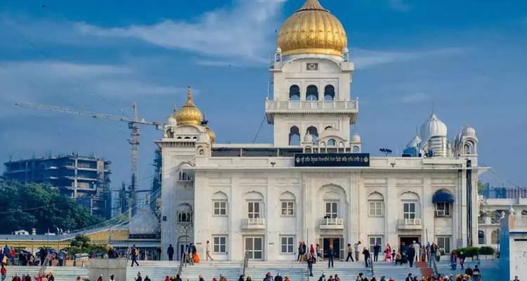 Explore Golden Triangle - Agra Travels Service & Tours 4