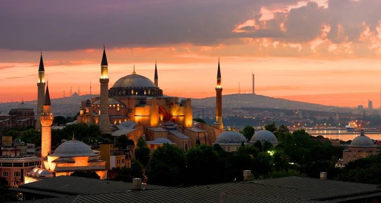 Des villes intemporelles dans des transports modernes : Circuit de 10 jours en Turquie - Dorak Tours 2