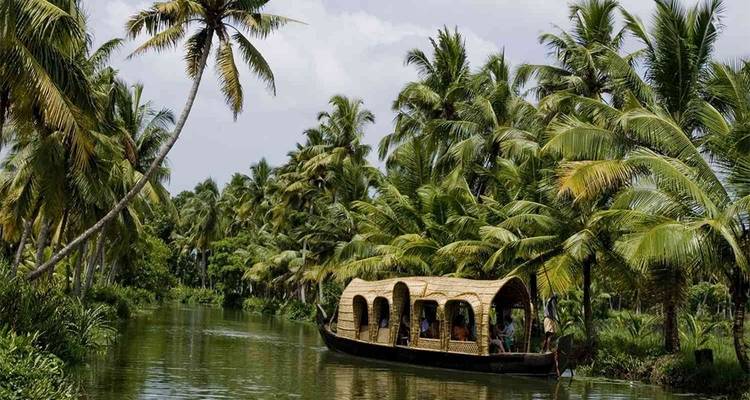 Circuit dans le sud de l'Inde avec plages et Houseboat - Agra Travels Service & Tours 1