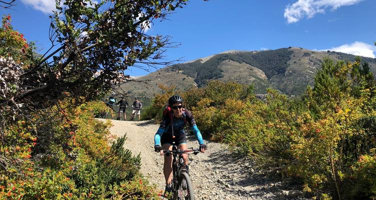 Lacs de Patagonie - MTB Tours 7