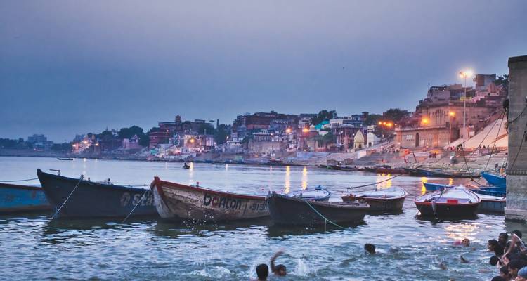 Circuito budista en grupo por la India - GoBook India Tours 2