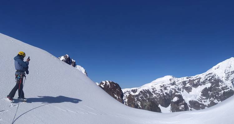 Trek & Climb for Beginners: Nevado Qampa & Nevado Del Inka - Unu Raymi Expeditions 6