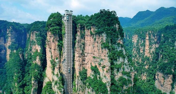 La majesté naturelle des montagnes de Zhangjiajie - Truly China Travel 7