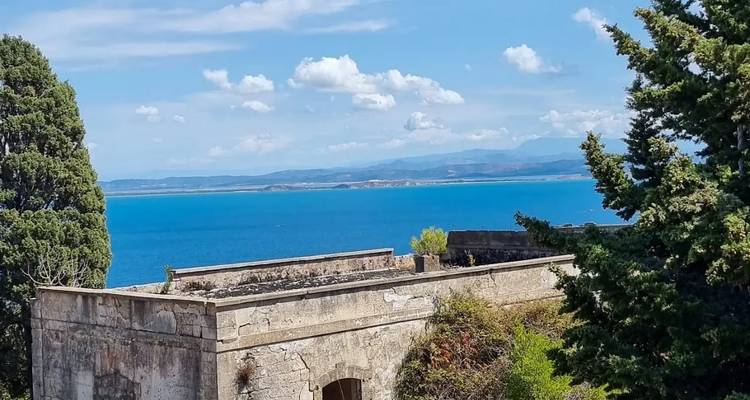Explore Vlora Bay: Sazani Island & Karaburun peninsula from Tirana - Choose Balkans 4