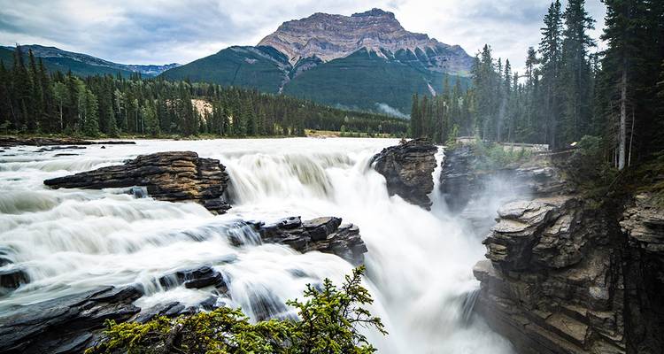 Classic Canadian Rockies  - Intrepid Travel 1