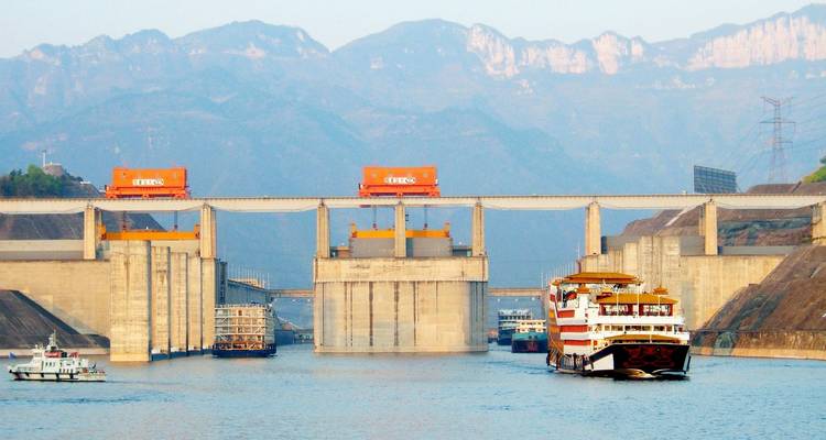 China Tour with Chengdu and Yangtze Cruise (Private Tailored) - Odynovo 4