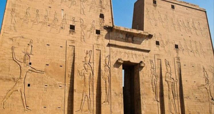 A Family Expedition: Jordan and Egypt Adventure - Nilvison Egypt Tours  2