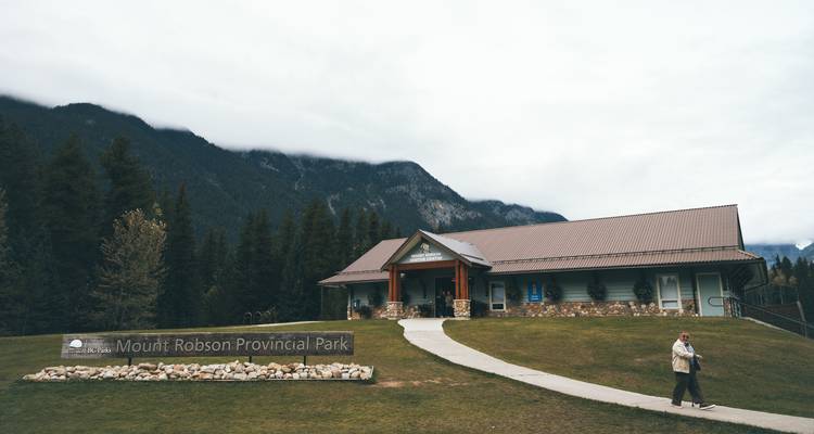 Western Canada with Inside Passage (from Vancouver to Calgary) - Cosmos 6