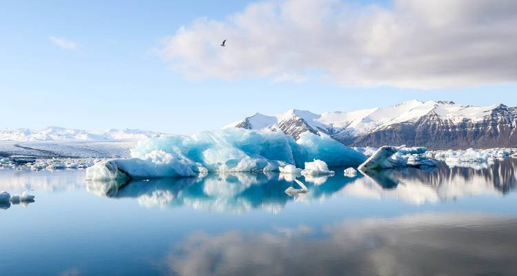 Customized Private Iceland Tour with Golden Circle - Agate Travel 1