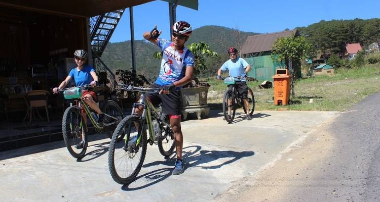 Cycling Tour Vietnam  Saigon - Hanoi - Vietnam Bicycle Travel 6
