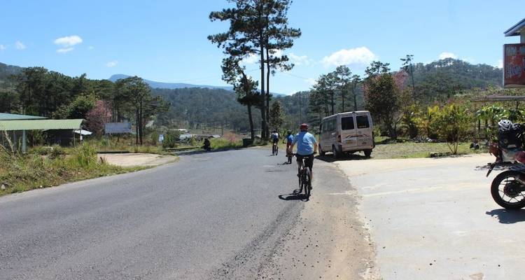 Cycling Tour Vietnam  Saigon - Hanoi - Vietnam Bicycle Travel 8