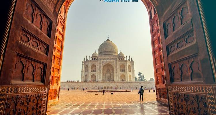 Circuito a Agra en el mismo día en el tren Gatimaan exprés - Agra Travels Service & Tours 3