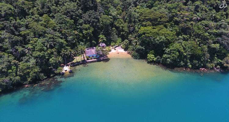 The entire Green Coast from Sao Paulo to Rio, with sea areas around Rio - We Travel Discovery 6