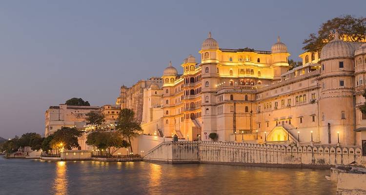 Udaipur, Jodhpur, and Jaisalmer in Rajasthan (A Budget-Friendly Tour)!! -  Taj Voyages Tours  9
